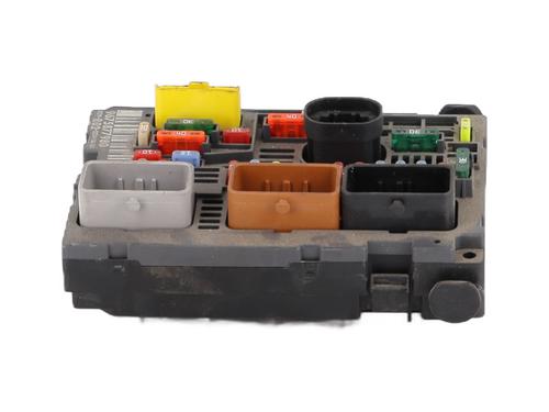 Used Fuse box PEUGEOT 3008 I MPV (0U_) 1.6 HDi (114 hp) 27986948