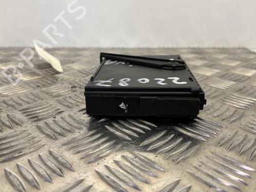 Fuse box OPEL MERIVA A MPV (X03) 1.6 16V (E75) | BP25657102E1 