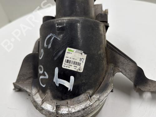 Used Right front fog light Right front fog light PEUGEOT 206 Hatchback (2A/C) 1.4 i (75 hp) 25655862 25655862