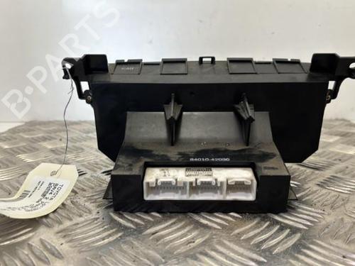 Airco bedieningspaneel TOYOTA RAV 4 II (_A2_) 2.0 D 4WD (CLA20_, CLA21_, CLA20R, CLA21R) | BP25657024I5 