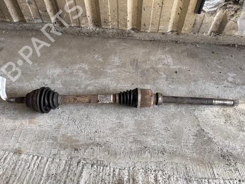 Used Right front driveshaft Right front driveshaft PEUGEOT PARTNER Tepee 1.6 HDi (114 hp) 40529929 40529929