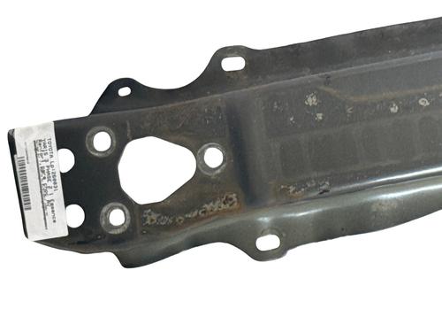 Used Front bumper reinforcement Front bumper reinforcement TOYOTA YARIS (_P13_) 1.0 (KSP130_, KSP130) (69 hp) 40017116 40017116