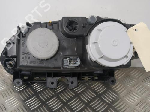 Used Right headlight RENAULT SAFRANE II (B54_) 2.2 dT (B54G) (113 hp) 25657802