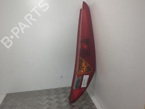 Farolim direito Farolim direito FIAT PUNTO (188_) 1.2 60 (188.030, .050, .130, .150, .230, .250) (60 hp) 25657438 25657438