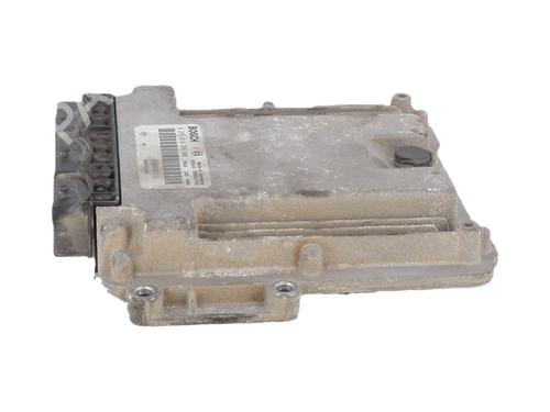 engine-control-unit-ecu-renault-trafic-ii-van-fl-2001-36285343 main image