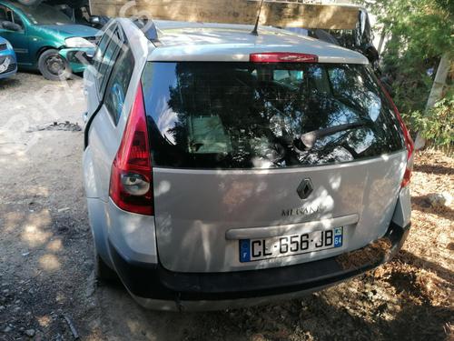Fuse box RENAULT MEGANE II Estate (KM0/1_) 1.9 dCi (KMRG, KM1G, KM0G, KM2C) | BP25657620E1 