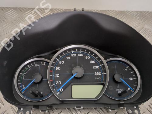 Instrument cluster TOYOTA YARIS (_P13_) 1.5 Hybrid (NHP130_, NHP130) | BP25659931C47 