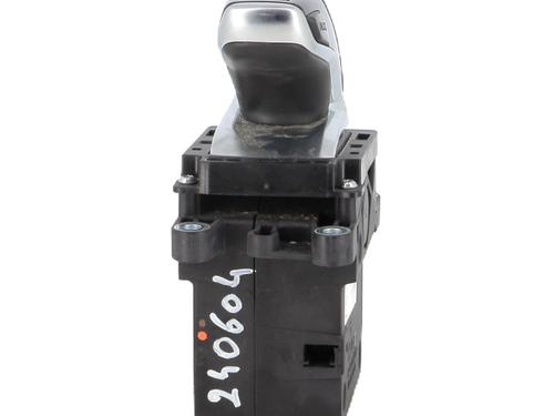Used Gear lever PEUGEOT 3008 II SUV (MC_, MR_, MJ_, M4_) 1.2 THP/ PureTech 130 (MRHNSM, MRHNSU, MRHNSJ, MRHNYW,... (131 hp) 28283342