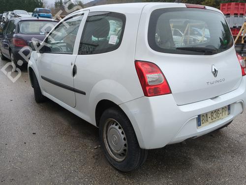 Engine control unit (ECU) RENAULT TWINGO II (CN0_) 1.5 dCi (CN0E) | BP26221327M57 
