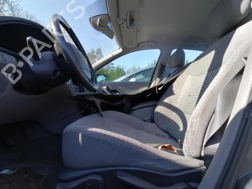 Fuse box RENAULT LAGUNA II (BG0/1_) 1.9 dCi | BP25655937E1 