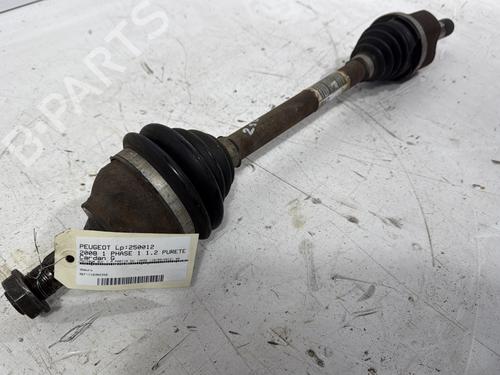 Left front driveshaft PEUGEOT 2008 I (CU_) 1.2 THP 110 / PureTech 110 | BP30615722M38