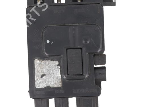 Used Electronic module Electronic module RENAULT GRAND SCÉNIC III (JZ0/1_) 1.9 dCi (JZ0J, JZ0N, JZ1K, JZ1S) (131 hp) 25657321 25657321