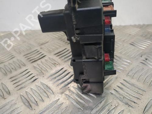 Used Fuse box PEUGEOT 307 CC (3B) 2.0 16V (136 hp) 25656916