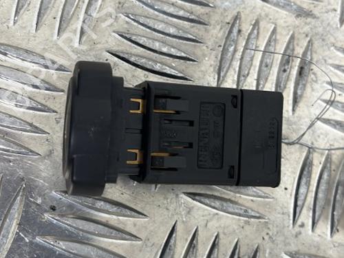 Warning switch DACIA LOGAN MCV (KS_) 1.5 dCi (KS04) | BP25656624I22 