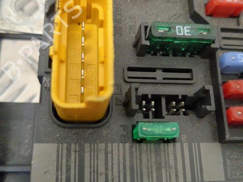 Used Fuse box PEUGEOT 1007 (KM_) 1.4 HDi (68 hp) 25655751
