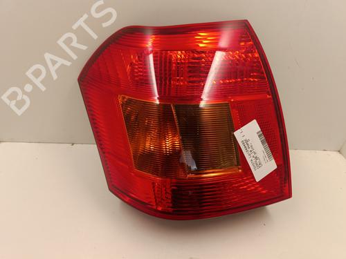 right-taillight-toyota-corolla-_e12_-2001-2002-2003-2004-2005-2006-2007-2008-25658016 main image