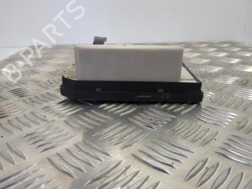 Zekeringkast RENAULT MEGANE II (BM0/1_, CM0/1_) 1.5 dCi (BM1E, CM1E) (106 hp) 25655783