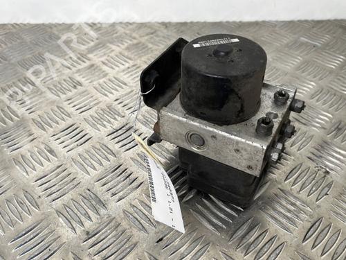 Used ABS pump ABS pump RENAULT TWINGO II (CN0_) 1.2 16V (CN04, CN0B) (75 hp) 25658372 25658372