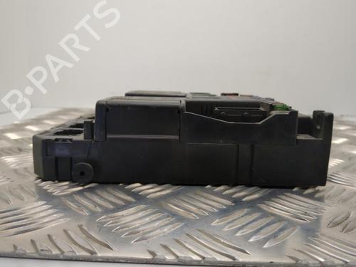 Used Fuse box PEUGEOT 307 (3A/C) 2.0 HDi 110 (107 hp) 25660825