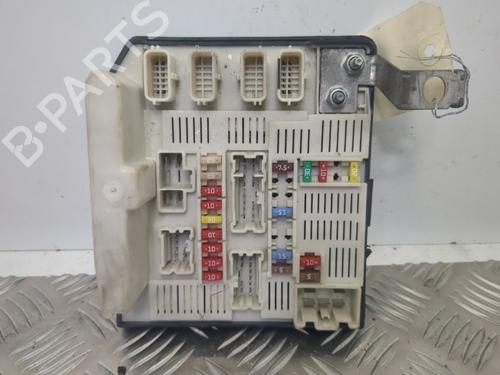 Used Fuse box RENAULT MEGANE II Estate (KM0/1_) 1.9 dCi (131 hp) 25656792