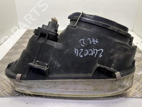 Right headlight VW GOLF IV (1J1) 1.9 SDI | BP25658731C29 