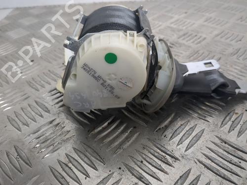 rear-center-seatbelt-renault-clio-iii-grandtour-kr01_-2007-25656368 main image