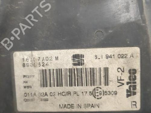 Right headlight SEAT IBIZA III (6L1) 1.4 16V | BP25655652C29 