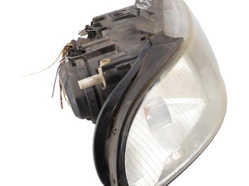 Right headlight AUDI A4 B6 Avant (8E5) 1.9 TDI | BP25660792C29 - Image 3