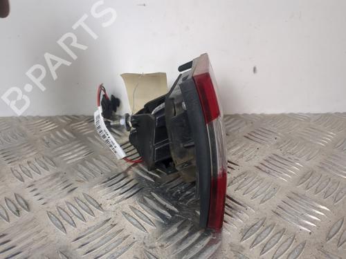 right-tailgate-light-renault-clio-iv-bh_-2012-2013-2014-2015-2016-2017-2018-2019-2020-2021-25660283 main image