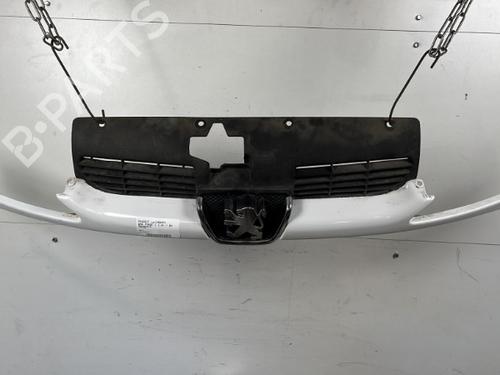 Grill PEUGEOT 206 Hatchback (2A/C) 1.4 i (75 hp) 25660187