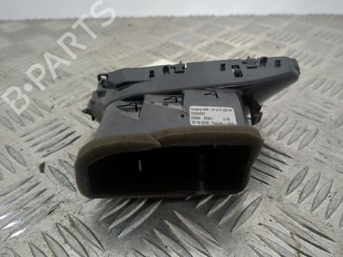 Used Air vent Air vent OPEL CORSA E (X15) 1.4 (08, 68) (90 hp) 25656316 25656316