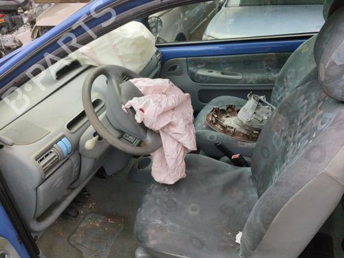 Brugte RENAULT TWINGO I Hatchback Van (S06_)  1.2 (S066, S068)  2532174