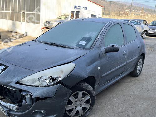 Fuse box PEUGEOT 206+ (2L_, 2M_) 1.4 HDi eco 70 | BP34044131E1  - Image 10