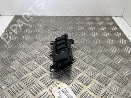 Headlight switch RENAULT TWINGO III (BCM_, BCA_) 0.9 TCe 90 (BCM9, BCM2) | BP25656874I24 