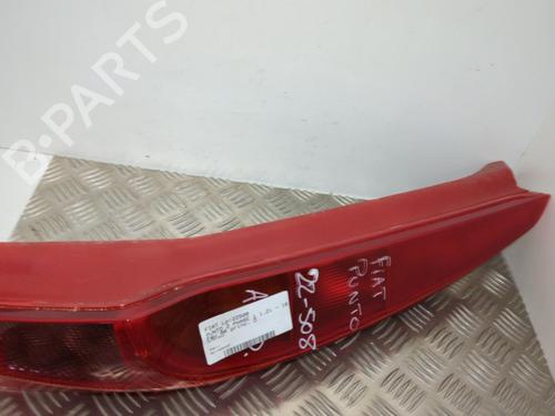 Højre baglygte FIAT PUNTO (188_) 1.2 16V 80 (188.233, .235, .253, .255, .333, .353, .639,... | BP25656039C35 