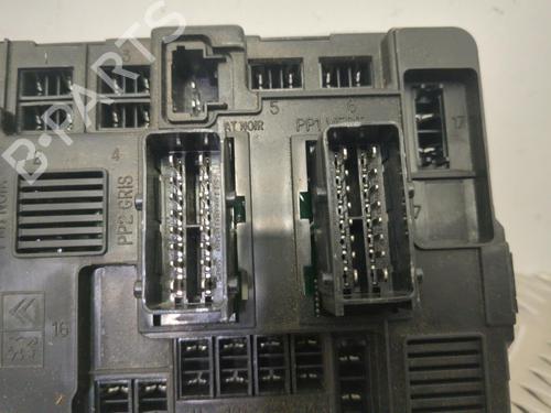 Used Fuse box Fuse box CITROËN XSARA PICASSO (N68) 1.6 HDi (90 hp) 25657323 25657323