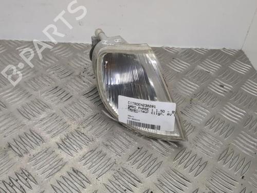 Used Right front indicator CITROËN SAXO (S0, S1) 1.5 D (57 hp) 25660802