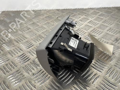 Air vent BMW 1 (F21) 114 i | BP25660149I21  - Image 5