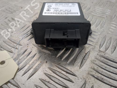 Used Electronic module Electronic module SEAT LEON (1P1) 2.0 TDI (170 hp) 25654790 25654790
