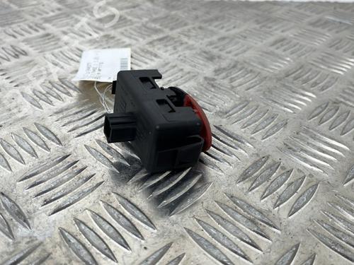 Warning switch RENAULT TWINGO II (CN0_) 1.2 16V (CN04, CN0B) | BP25658374I22 