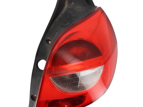 Used Right taillight RENAULT CLIO III (BR0/1, CR0/1) 1.5 dCi (BR17, CR17) (86 hp) 25769104