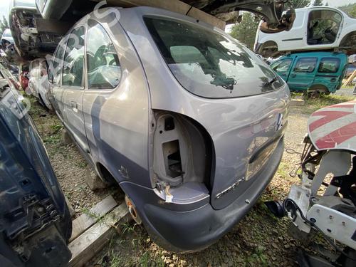 Left mirror CITROËN XSARA PICASSO (N68) 2.0 HDi | BP25661224C26 