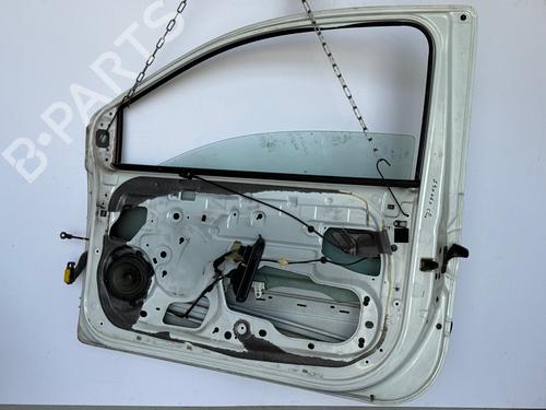 right-front-door-renault-twingo-ii-cn0_-2007-34005693 main image