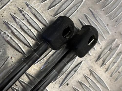 Tailgate lift support NISSAN MICRA III (K12) 1.2 16V | BP25655352C138 