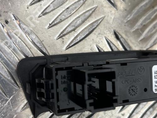 Used Switch Switch BMW 1 (F21) 114 i (102 hp) 25660140 25660140