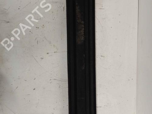 Used Rear parcel shelf Rear parcel shelf RENAULT MODUS / GRAND MODUS (F/JP0_) 1.2 (JP0C, JP0K, FP0C, FP0K, FP0P, JP0P, JP0T) (75 hp) 30603824 30603824