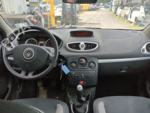 Used Left rear door RENAULT CLIO III (BR0/1, CR0/1) 1.5 dCi (C/BR0G, C/BR1G) (68 hp) 25659351