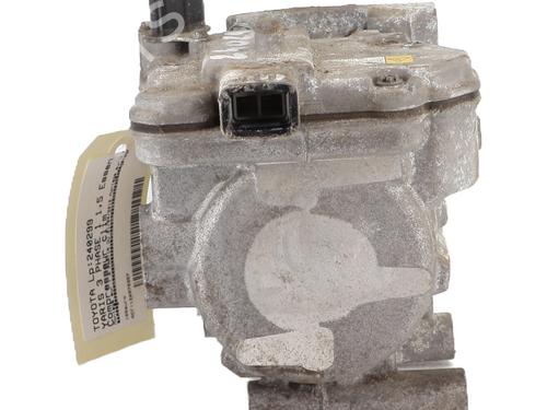 AC compressor TOYOTA YARIS (_P13_) 1.5 Hybrid (NHP130_, NHP130) | BP32238154M34