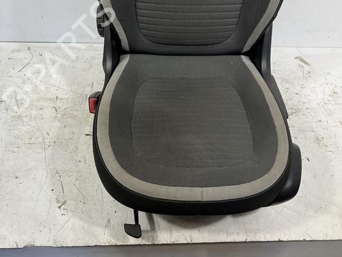 Left front seat RENAULT TWINGO III (BCM_, BCA_) 1.0 SCe 70 (BCMB) | BP32476869C15  - Image 6
