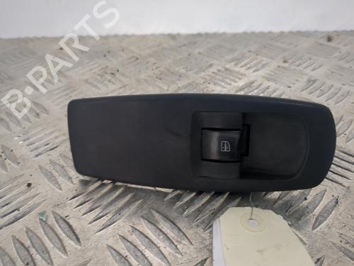 Used Right front window switch RENAULT KOLEOS I (HY_) 2.0 dCi (HY0K) (150 hp) 25654982